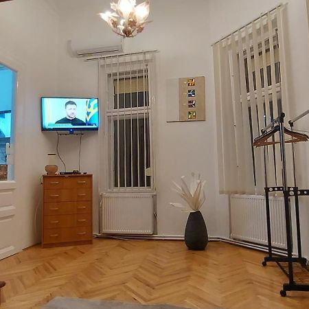 Civis Gold Apartman Debrecen Bagian luar foto