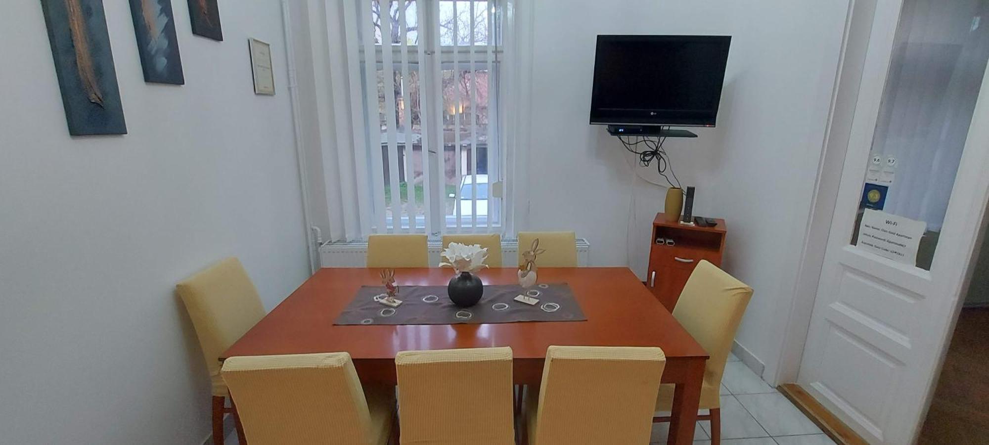 Civis Gold Apartman Debrecen Bagian luar foto