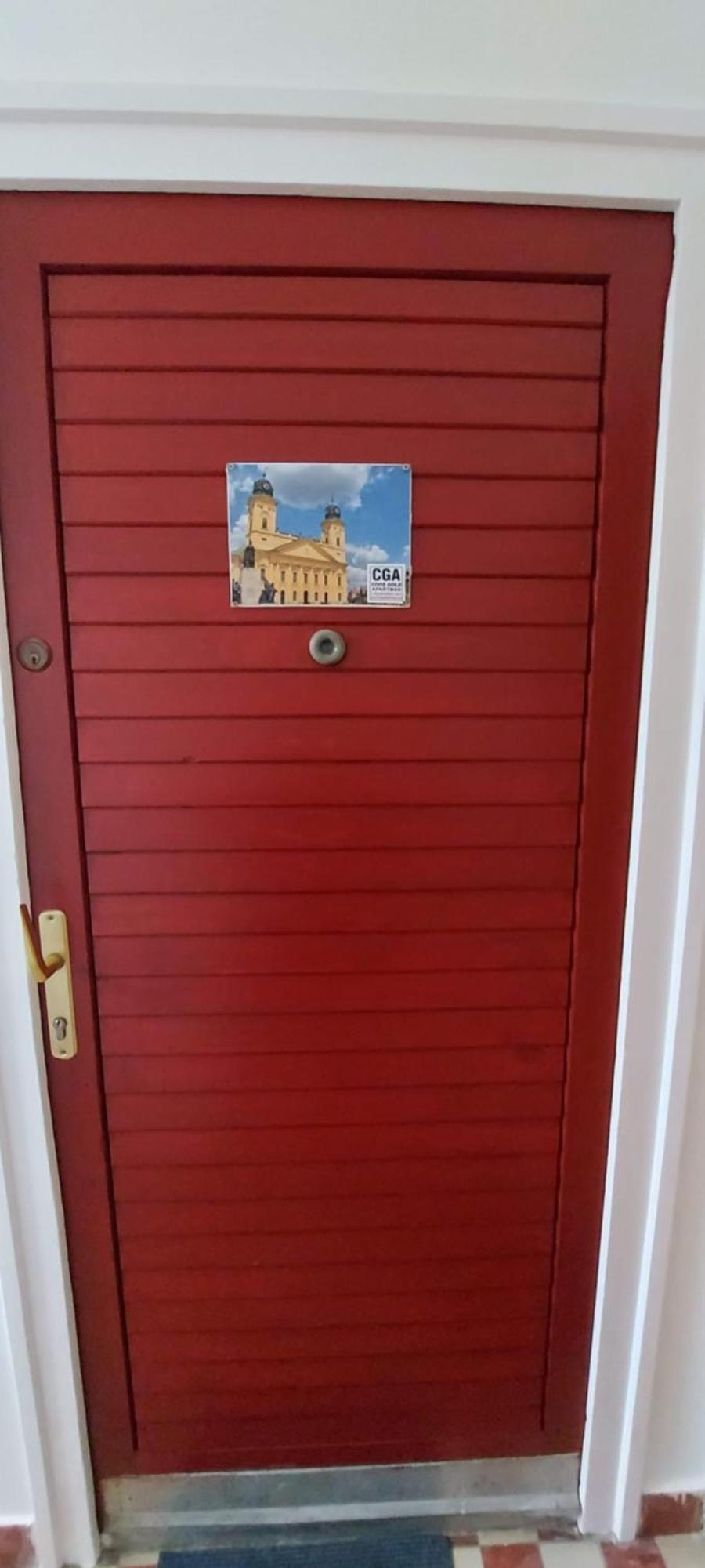 Civis Gold Apartman Debrecen Bagian luar foto
